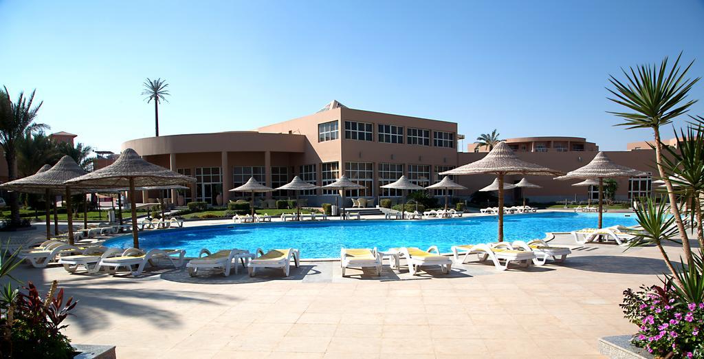 Vai By Romance Hotel & Aqua Park Ain Sukhna Exterior foto