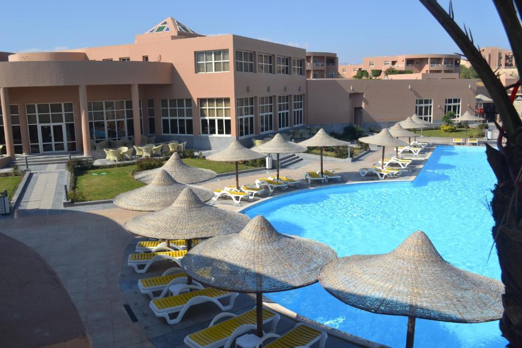 Vai By Romance Hotel & Aqua Park Ain Sukhna Exterior foto